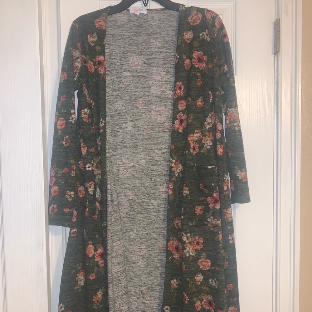 Lularoe Sarah cardigan